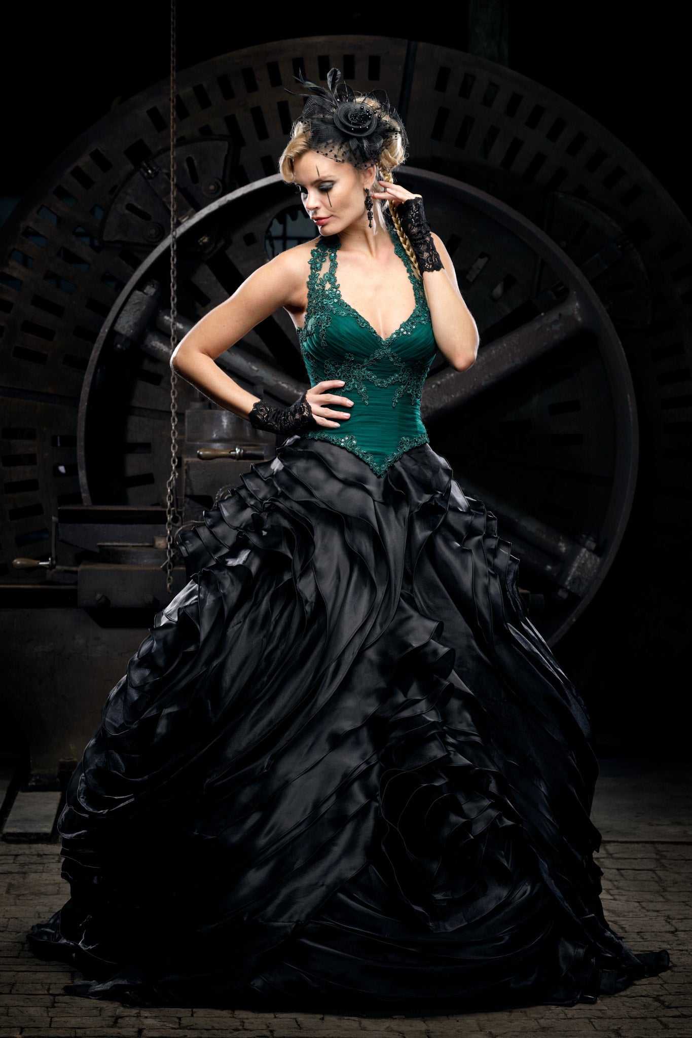 Emerald green corset bodice with lace detailing, corset gown design featuring Victorian fashion and gothic aesthetic elements